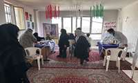 برگزاری برنامه خدمات رایگان درمانی و تسهیل در ثبت‌نام بیمه سلامت در محله اوزون تپه در راستای برنامه محله محور